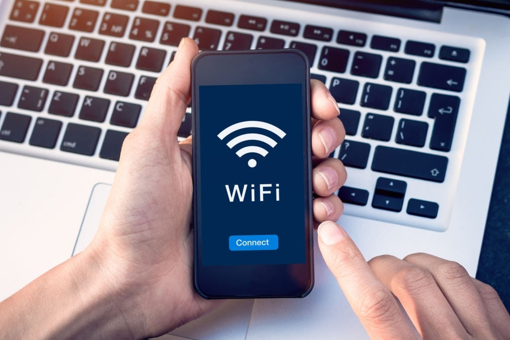 Can iPhone Cases Interfere With The Wifi Signal